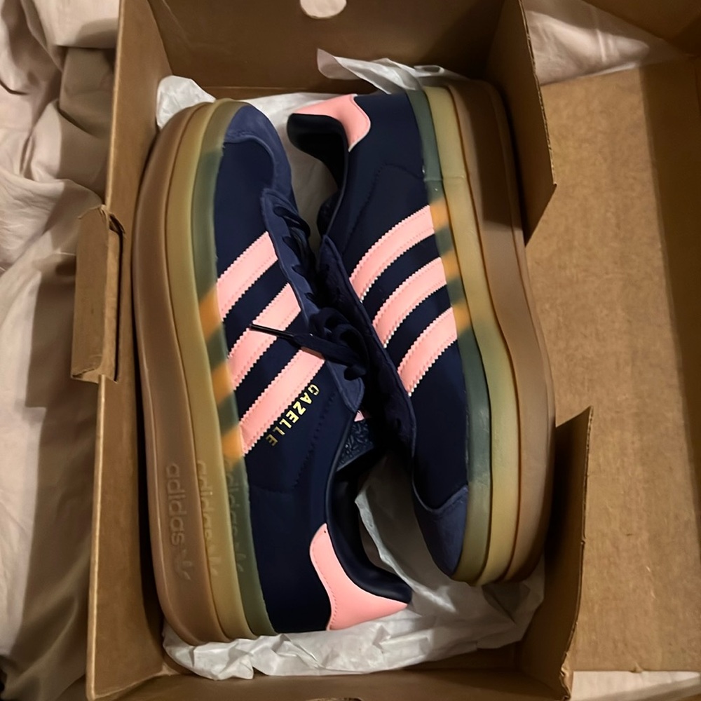 Gazelle Bold Navy and Pink
